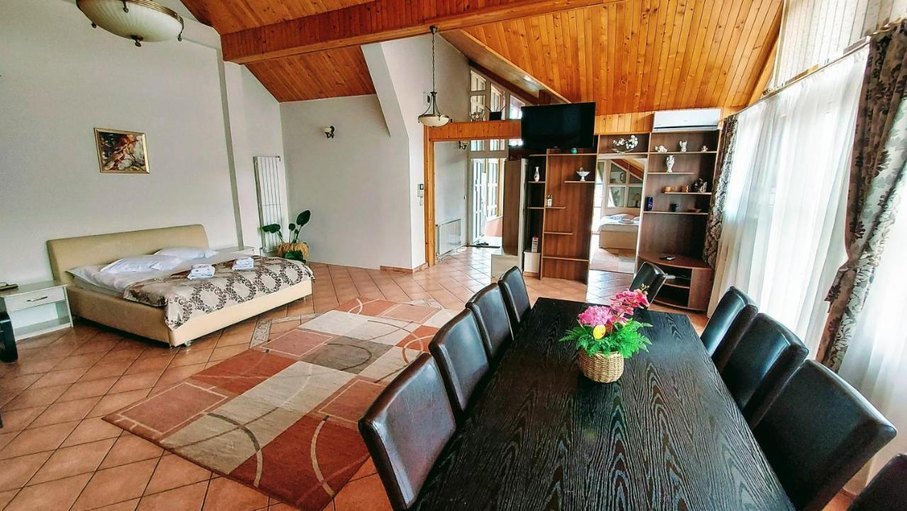 Casa Giulia Ξενοδοχείο Băile Olăneşti Εξωτερικό φωτογραφία